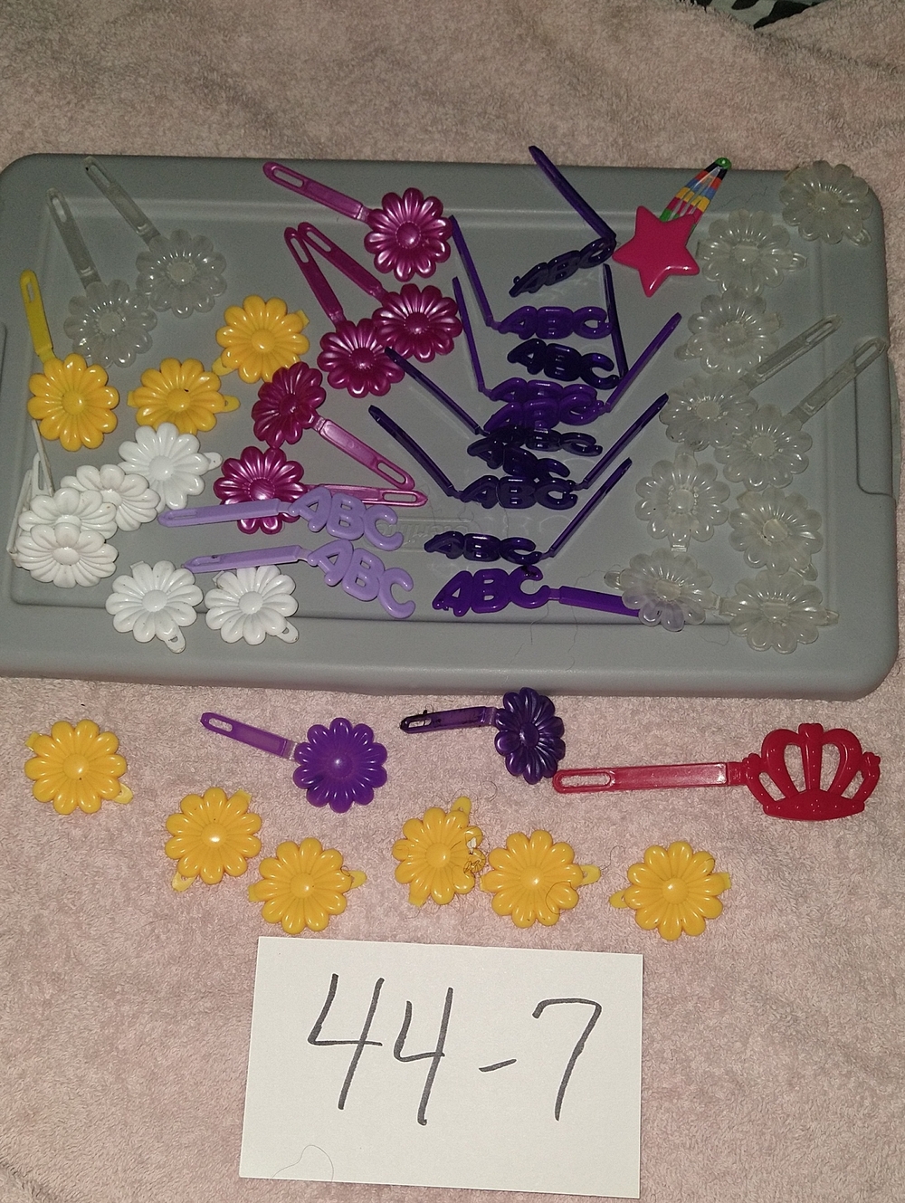 Kids Flower & Shape Hair Clip Set - Purple, Yellow, White, Clear, Pink, Red